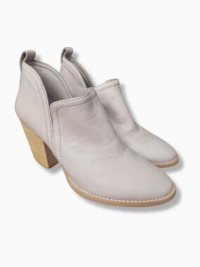 Jeffrey Campbell Rosalee Ankle Booties Women's Size 9